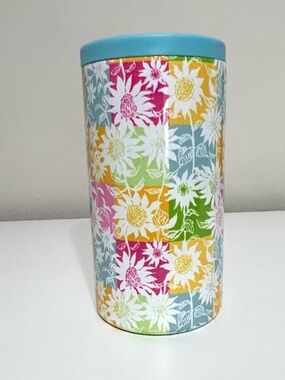 NWT Lilly Pulitzer Can or Bottle Cooler, BPA free, comes with a box